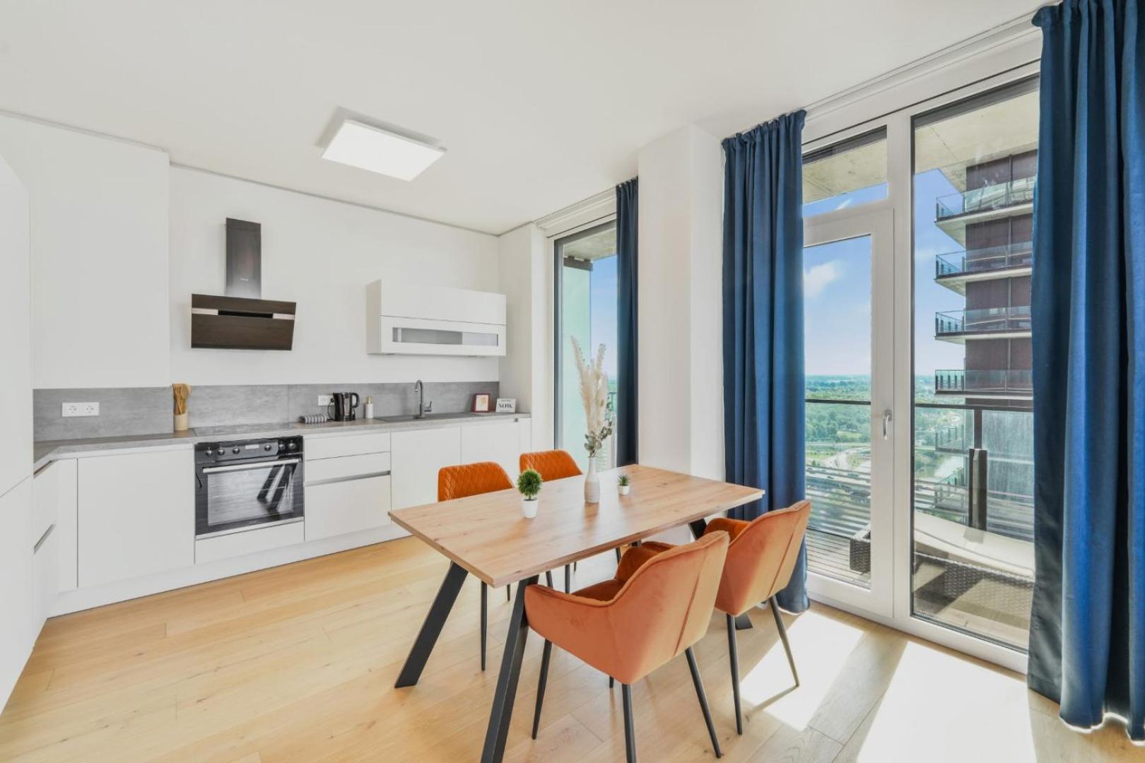 Luxury Penthouse I Rooftop Pool I Self Check-In Відень Екстер'єр фото