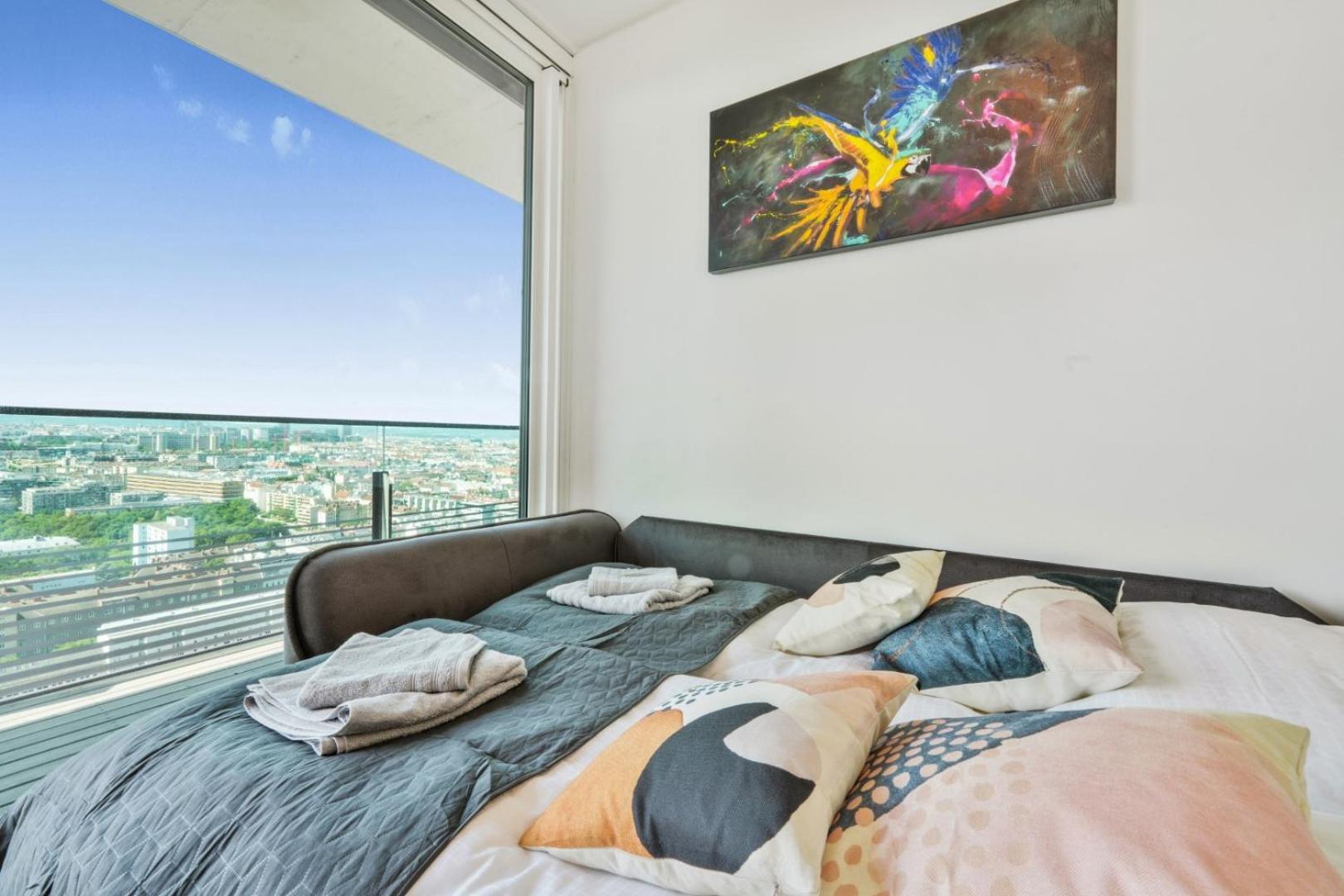 Luxury Penthouse I Rooftop Pool I Self Check-In Відень Екстер'єр фото